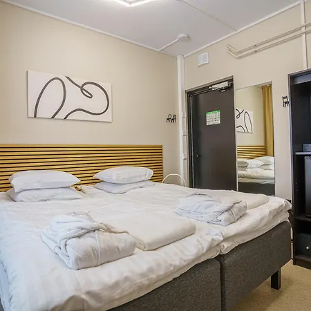 Sawohostel Хостел *